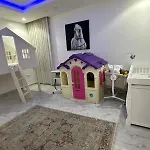 بيت النرجس الخاص